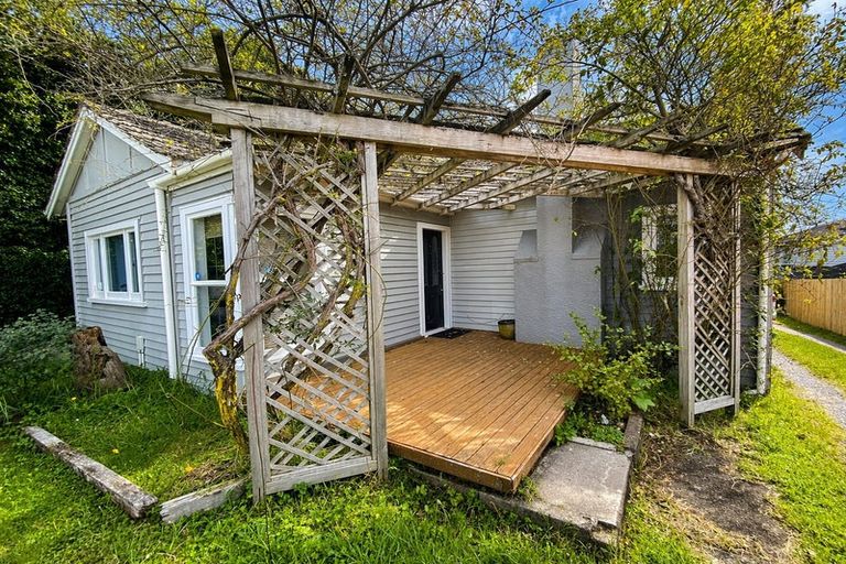 Photo of property in 55 Titirangi Road, New Lynn, Auckland, 0600