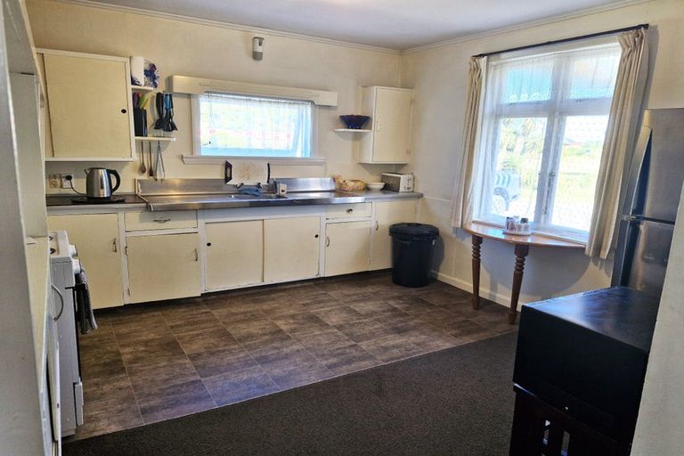 Photo of property in 182 Bright Street, Cobden, Greymouth, 7802
