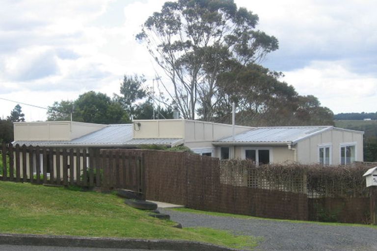 Photo of property in 54 View Road, Hikurangi, 0114