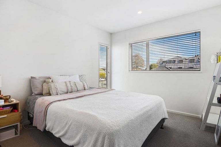 Photo of property in 2/535 Saint Asaph Street, Phillipstown, Christchurch, 8011