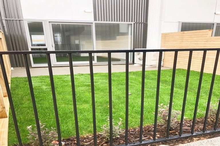 Photo of property in 13 John Street, Petone, Lower Hutt, 5012