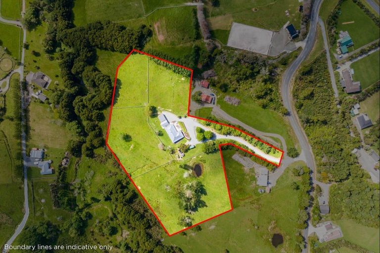 Photo of property in 124 Devich Road, Mangawhai, Wellsford, 0975