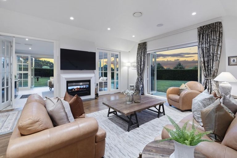 Photo of property in 5 Kingscliff Rise, Dairy Flat, Albany, 0792