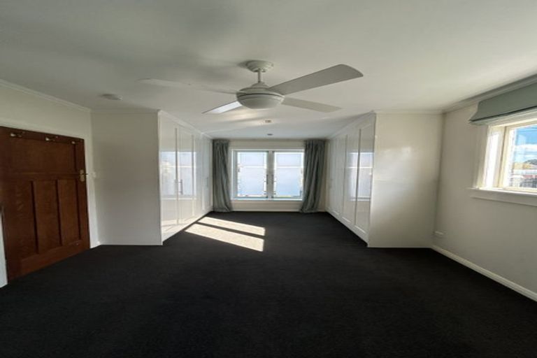 Photo of property in 51 Rotherham Terrace, Miramar, Wellington, 6022