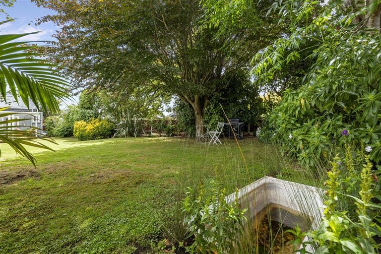 Photo of property in 51 Gaine Street, New Plymouth, 4310