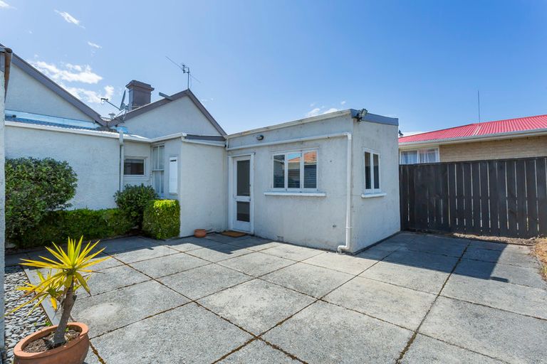 Photo of property in 10 Grove Street, Saint Kilda, Dunedin, 9012