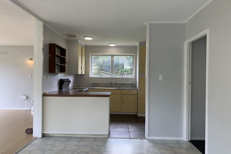 Photo of property in 30 Keegan Drive, Massey, Auckland, 0614