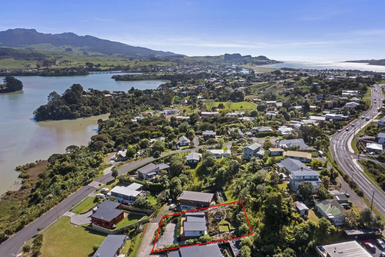 Photo of property in 5b Harakeke Place, Raglan, 3225