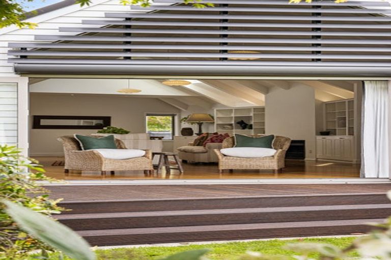 Photo of property in 9 Kotare Street, Fendalton, Christchurch, 8041