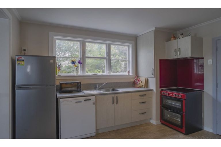 Photo of property in 46 Bouverie Street, Waimataitai, Timaru, 7910