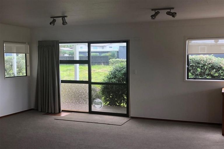 Photo of property in 43 Blue Bell Parade, Omaha, Warkworth, 0986