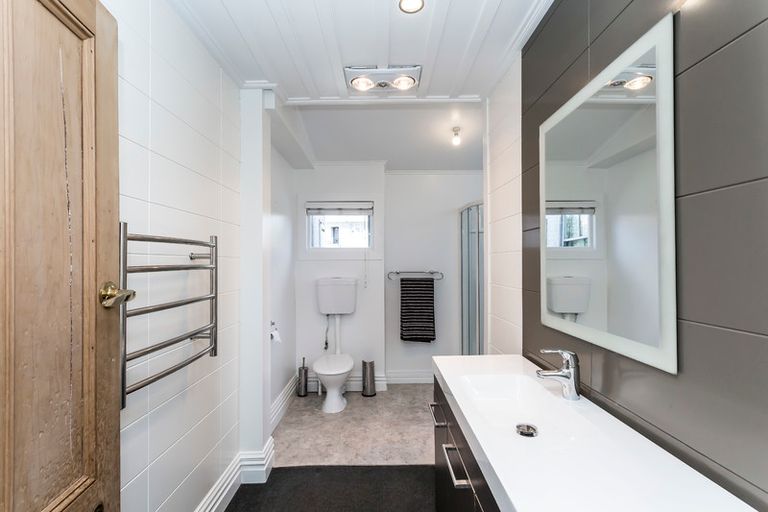 Photo of property in 10 Grove Street, Saint Kilda, Dunedin, 9012