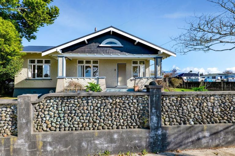 Photo of property in 15 Seyton Street, Stratford, 4332