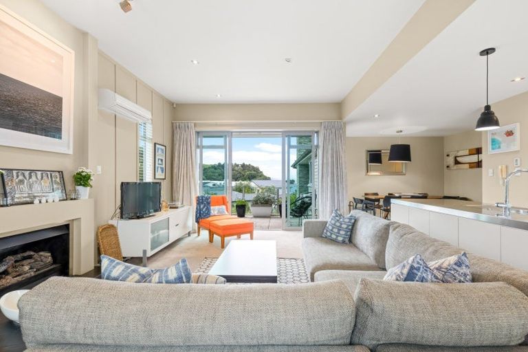 Photo of property in 9 Little Compton Mews, Snells Beach, 0920