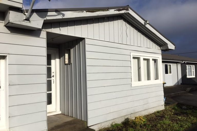 Photo of property in 19 Driver Road, Mangere East, Auckland, 2024