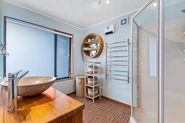 Photo of property in 135 Okere Road, Okere Falls, Rotorua, 3074