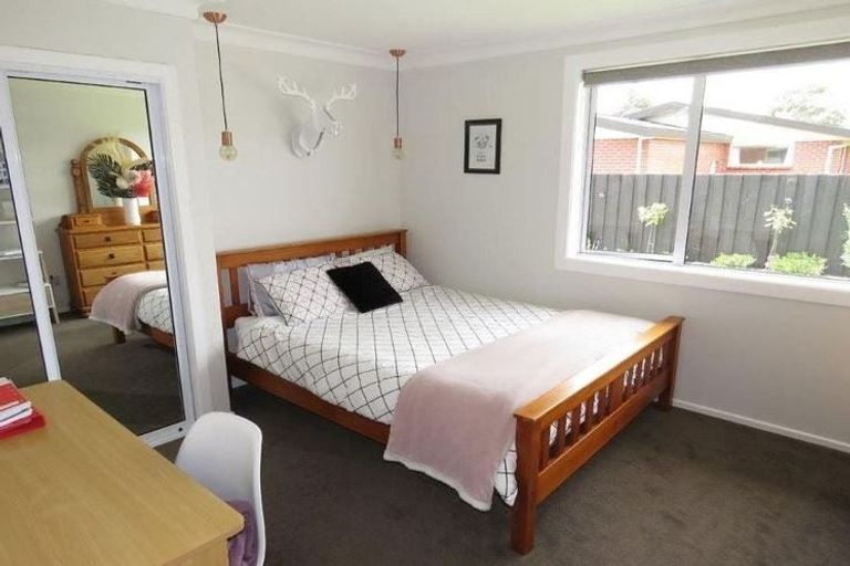 Photo of property in 23 Pine Crescent, Hargest, Invercargill, 9810