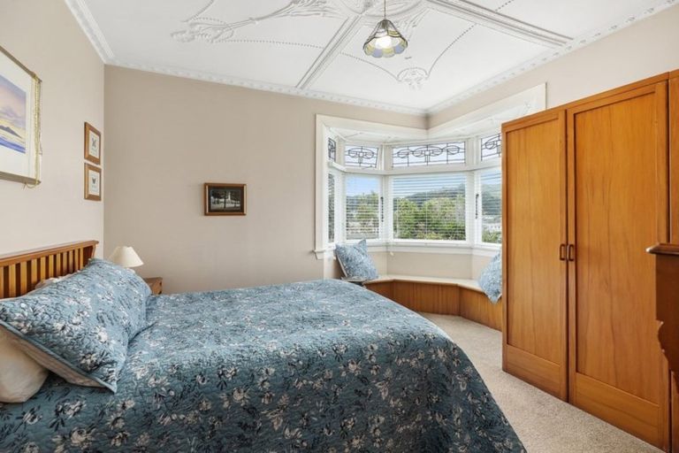 Photo of property in 62 Te Wharepouri Street, Berhampore, Wellington, 6023