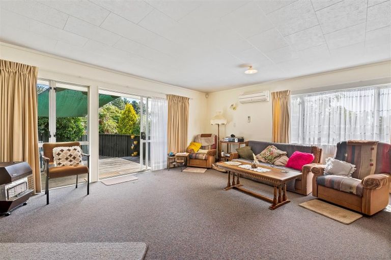 Photo of property in 90 Pohutukawa Drive, Owhata, Rotorua, 3010