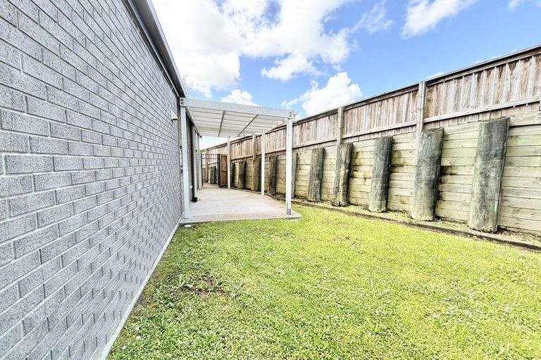 Photo of property in 110 Whenuapai Drive, Whenuapai, Auckland, 0618