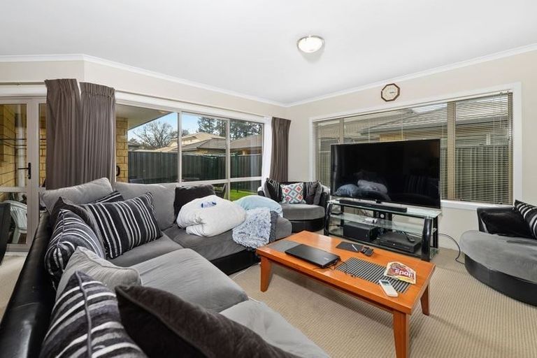 Photo of property in 51/64 Kawaha Point Road, Kawaha Point, Rotorua, 3010