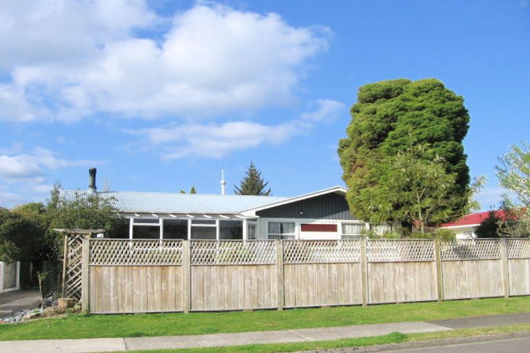 Photo of property in 23 Joanne Crescent, Pukehangi, Rotorua, 3015