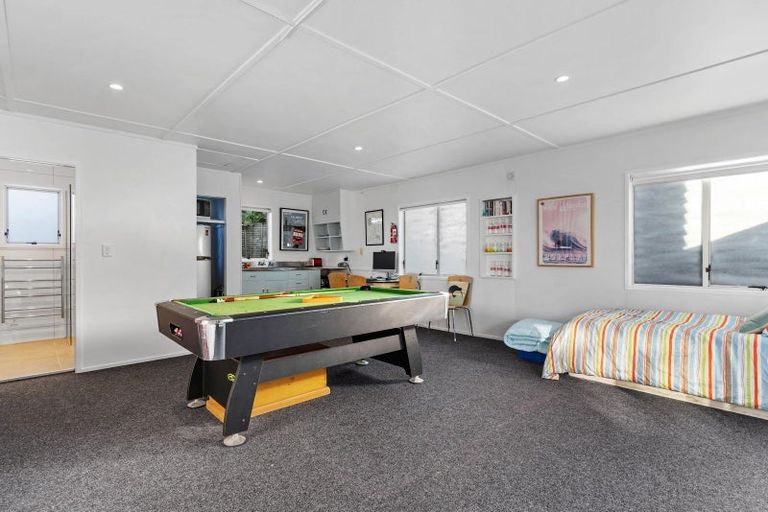 Photo of property in 312a Beverley Terrace, Whangamata, 3620
