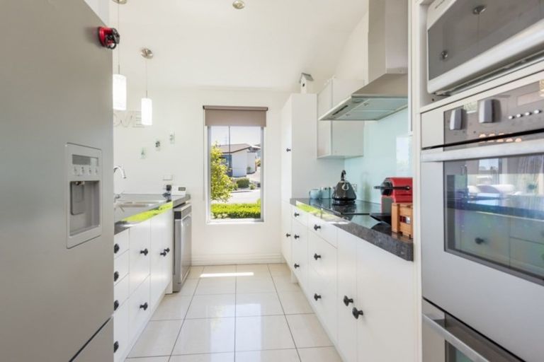 Photo of property in 4 Berkshire Place, Stoke, Nelson, 7011