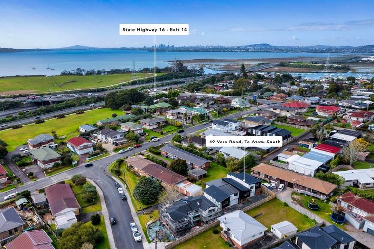 Photo of property in 49b Vera Road, Te Atatu South, Auckland, 0610