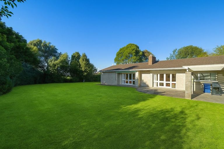 Photo of property in 95a Ostrich Farm Road, Pukekohe, 2676