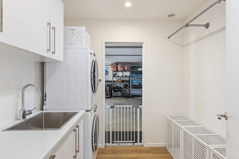 Photo of property in 22 Keene Drive, Bell Block, New Plymouth, 4312