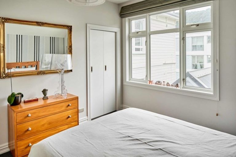 Photo of property in 63 Brougham Street, Mount Victoria, Wellington, 6011