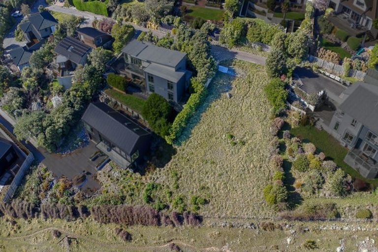 Photo of property in 8 Plains View, Mount Pleasant, Christchurch, 8081