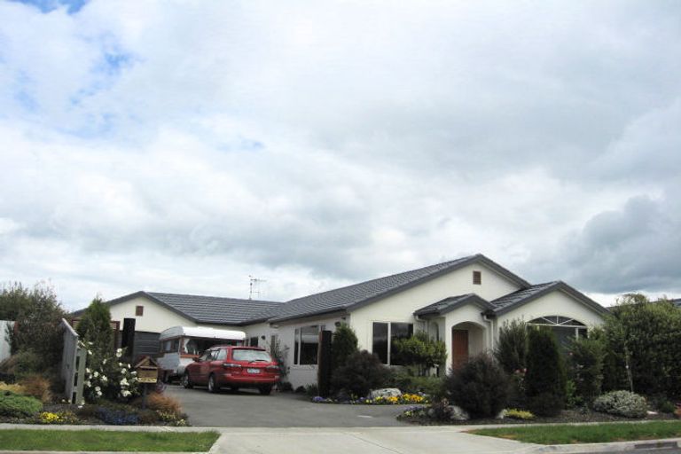 Photo of property in 21 Monaco View, Stoke, Nelson, 7011