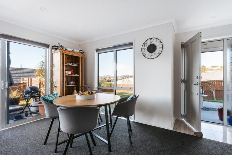 Photo of property in 31 Fairfax Crescent, Pyes Pa, Tauranga, 3112