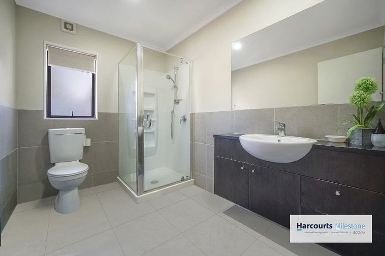 Photo of property in 43 Valderama Drive, Flat Bush, Auckland, 2019