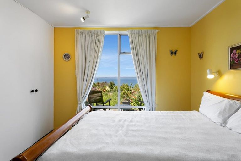 Photo of property in 21 Parerohi Grove, Kuratau, Turangi, 3381