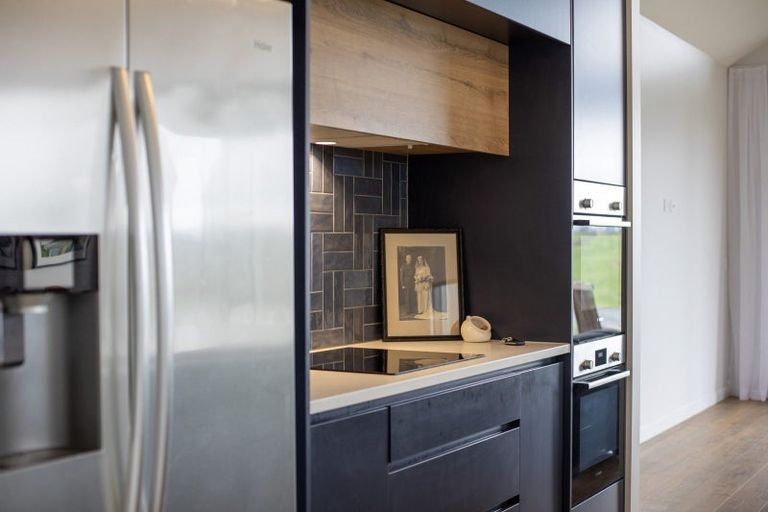 Photo of property in 18 Maataitai Road, Raglan, 3225