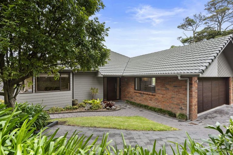 Photo of property in 161 Mellons Bay Road, Mellons Bay, Auckland, 2014