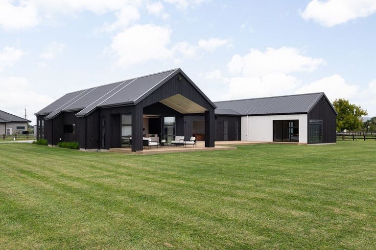 Photo of property in 59 Greenkeeper Lane, Ngahinapouri, 3882