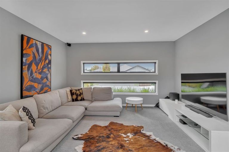 Photo of property in 10 Hazelnut Avenue, Prebbleton, 7604