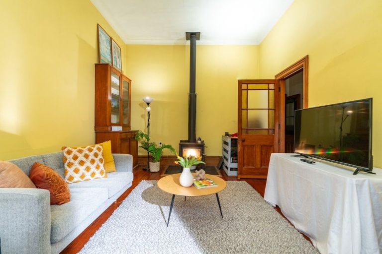 Photo of property in 23 Crieff Street, Northland, Wellington, 6012