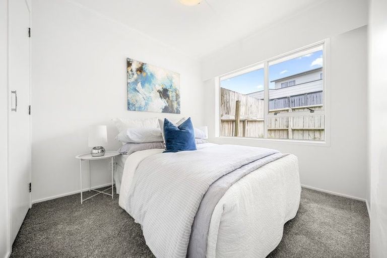 Photo of property in 1/24 Stredwick Drive, Torbay, Auckland, 0630