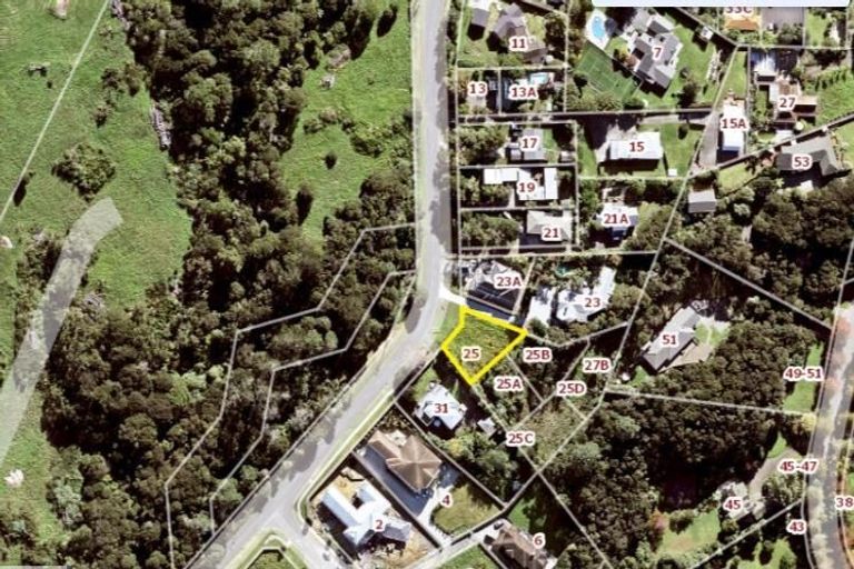 Photo of property in 25a Kyle Road, Greenhithe, Auckland, 0632