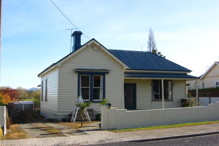 Photo of property in 80 Hamilton Street, East Gore, Gore, 9710