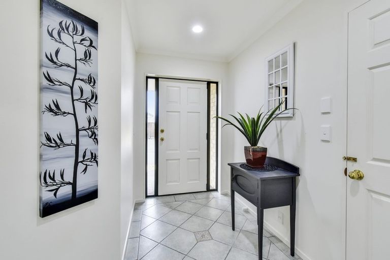 Photo of property in 623 Chapel Road, Dannemora, Auckland, 2016