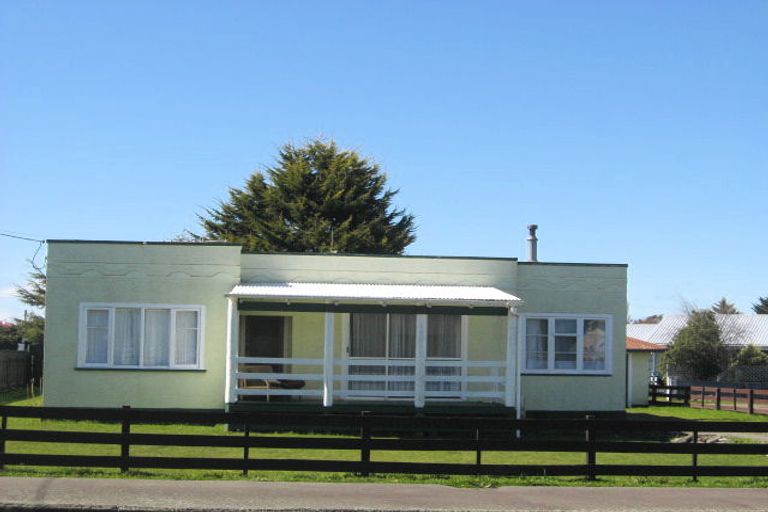 Photo of property in 12 Rira Street, Marton, 4710