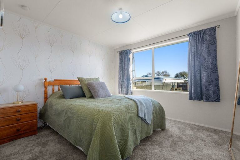 Photo of property in 77 Herbert Avenue, Cloverlea, Palmerston North, 4412