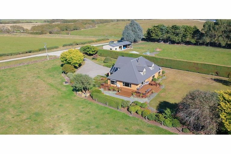 Photo of property in 60 Cardigan Road West, Wyndham, 9831