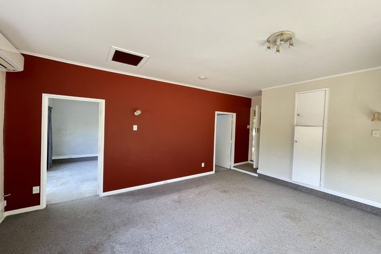 Photo of property in 22 Pine Terrace, Howick, Auckland, 2014